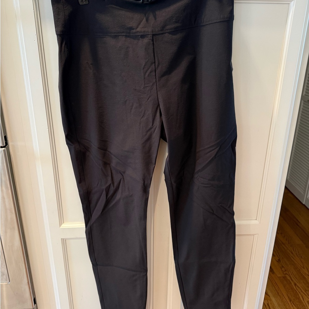 Athleta Black Skinny Leg Pants